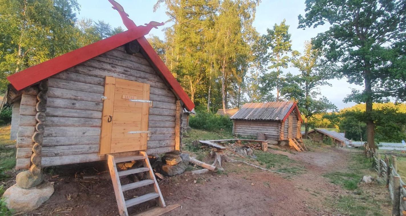 Vittfarnas Vikingaby Villa Sosdala Exterior foto